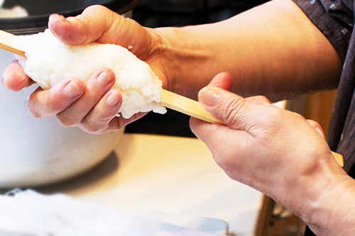 五平餅作り 体験 蓼科 茅野 囲炉裏